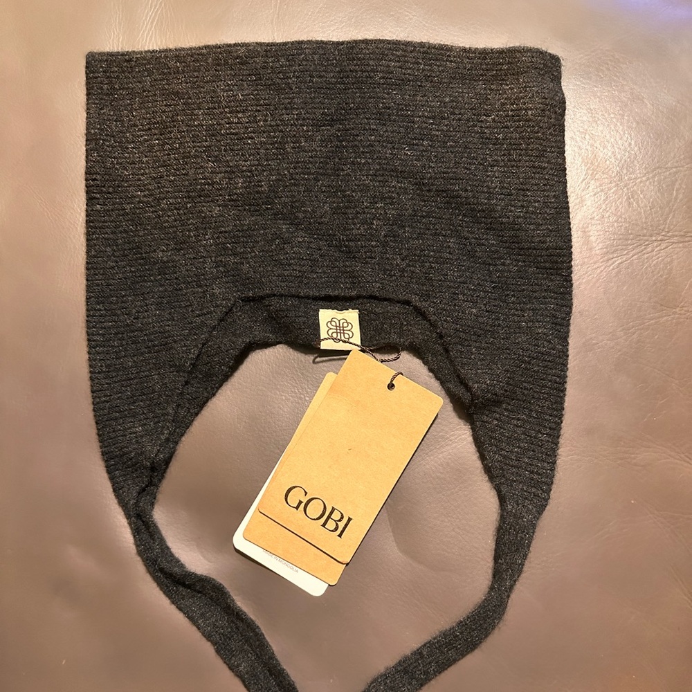 Cashmere Women's Grey Cashmare Knit Hat